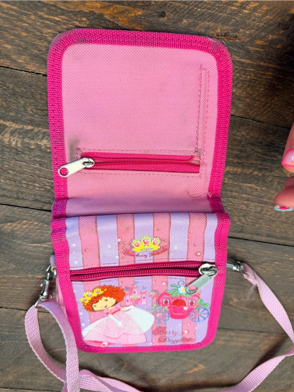 Vintage Y2K Strawberry Shortcake Berry Dazzling Princess Wallet Crossbody Bag